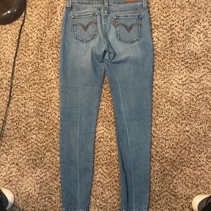 Levi’s Jeans